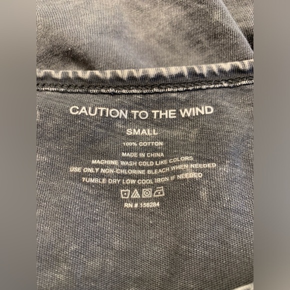 CAUTION TO THE WIND - Picture 4 of 6